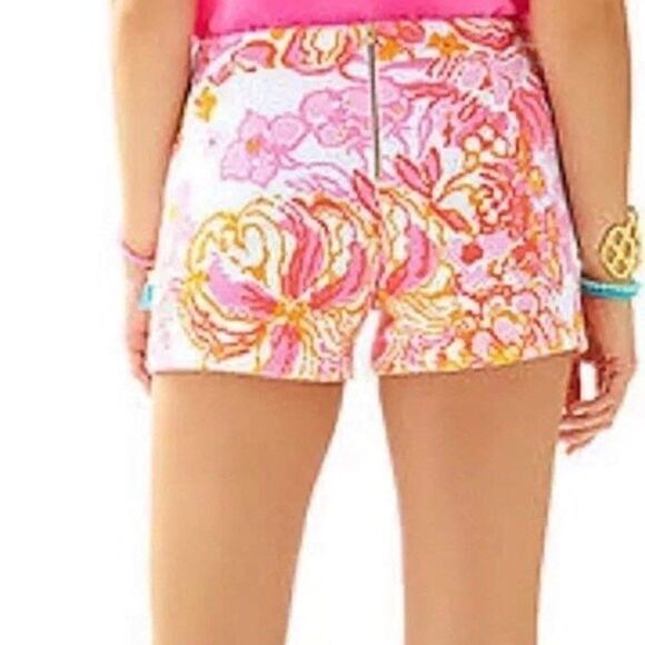 Lilly Pulitzer Stretch Shorts - Picture 4 of 5